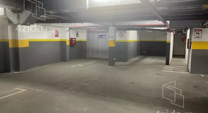 Garaža/Parking | 4zida