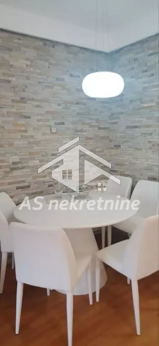 Banovo Brdo | 4zida.rs