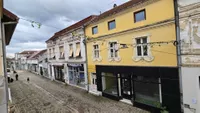 Lokal | 4zida