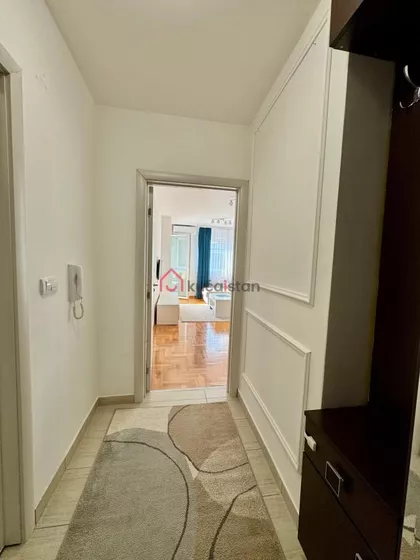 Stepa Stepanović | 4zida.rs