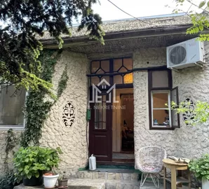 Rotkvarija, Gradske lokacije, Novi Sad, 2.0 stan | 4zida.rs