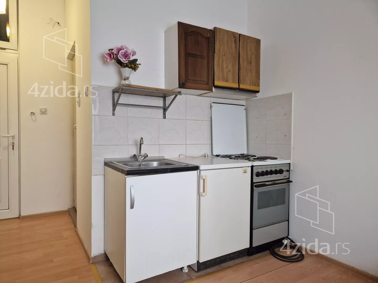 Garsonjera | 4zida