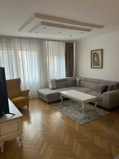 Toše Jovanovića | 4zida.rs