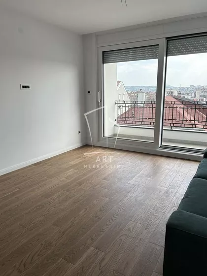 Nikolaja Hartviga | 4zida.rs