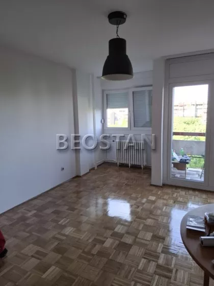 Bulevar Arsenija Carnojevica | 4zida.rs