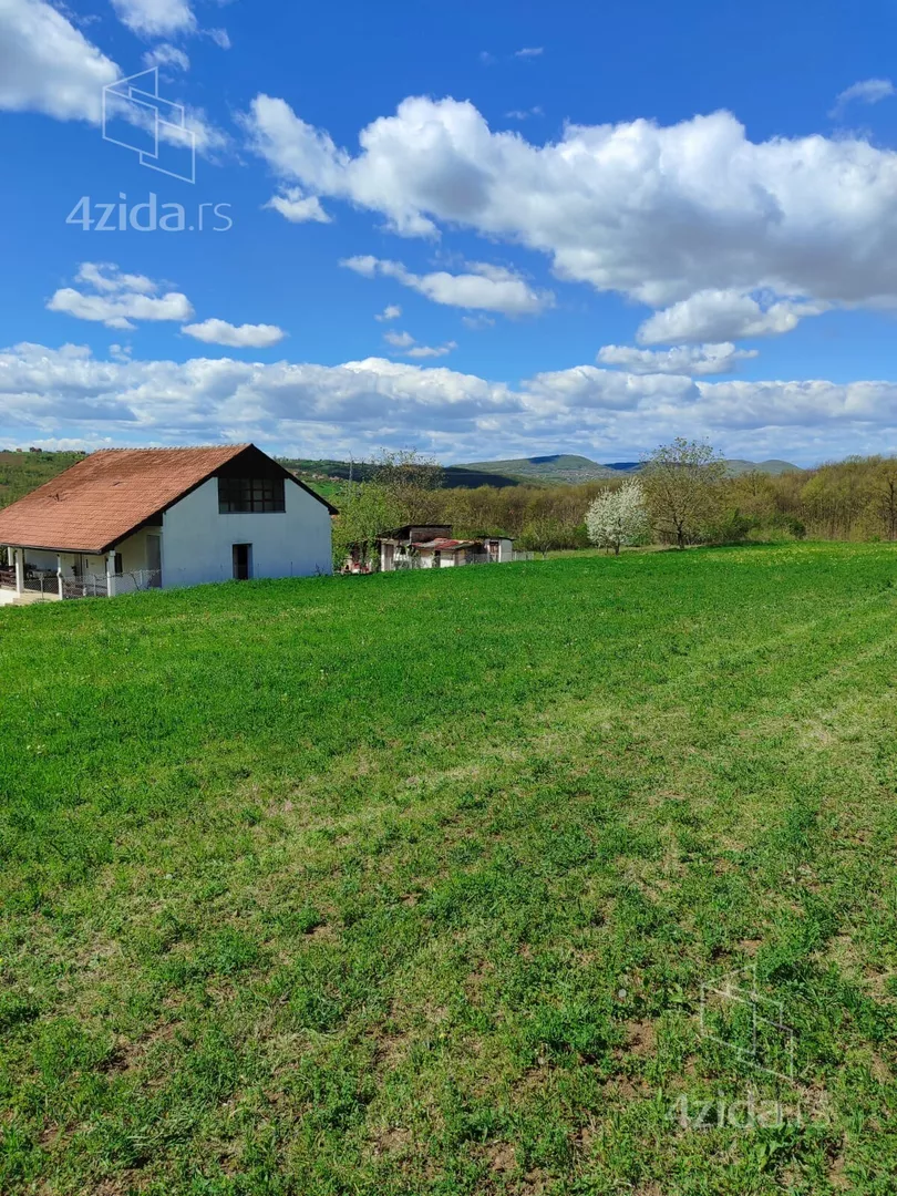 Građevinsko zemljište | 4zida