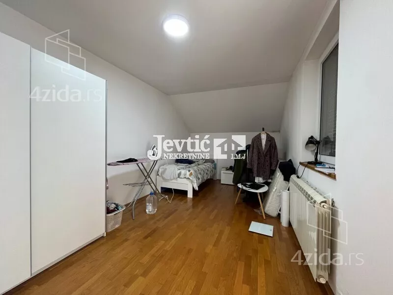 4-etažna kuća | 4zida