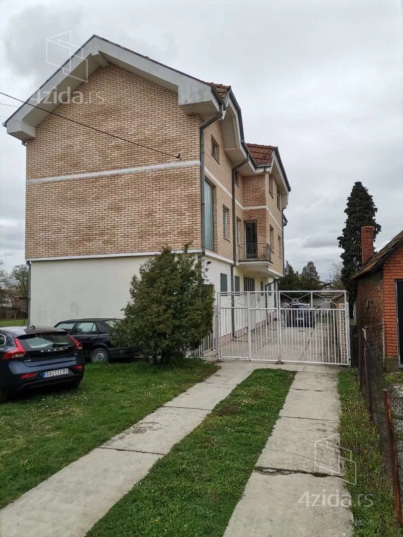 3-etažna kuća | 4zida