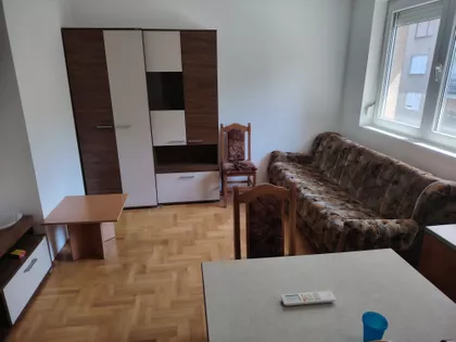 Sićevačka 8A | 4zida.rs