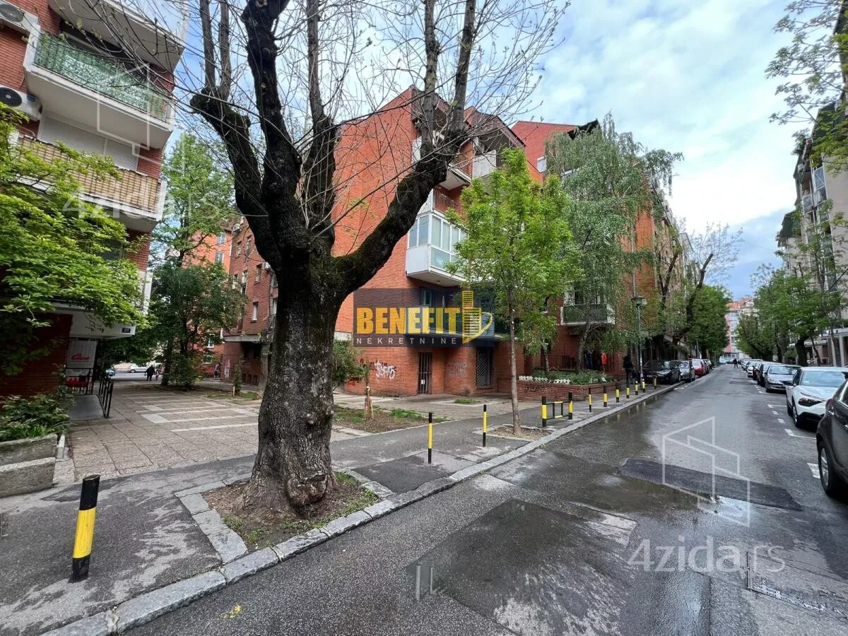 Poslovni prostor | 4zida