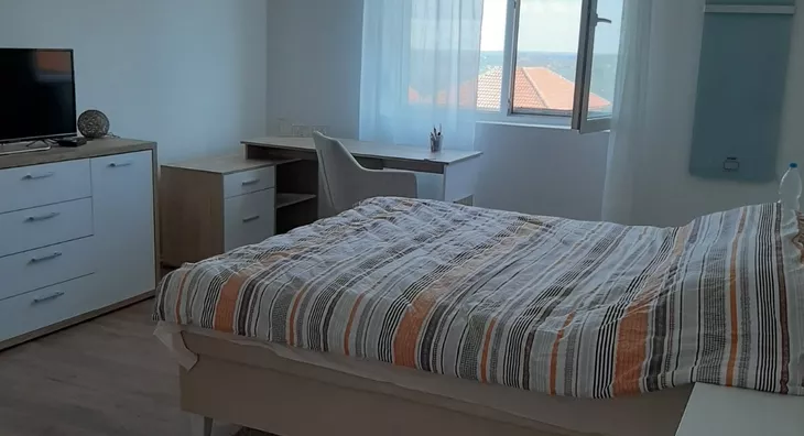 5-etažna kuća | 4zida