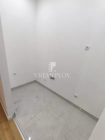 Mihaja Emineskua | 4zida.rs