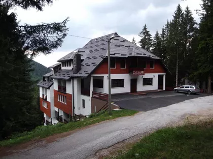 Zlatar | 4zida.rs