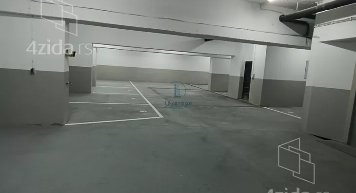 Garaža/Parking | 4zida