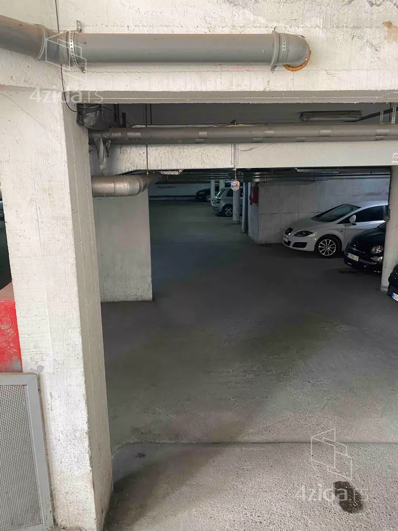 Сдается двухкомнатная квартира, Branka Radičevića, 350€, 47m² — фото