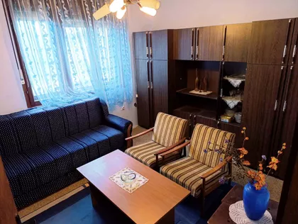 Vuka Karadžića | 4zida.rs