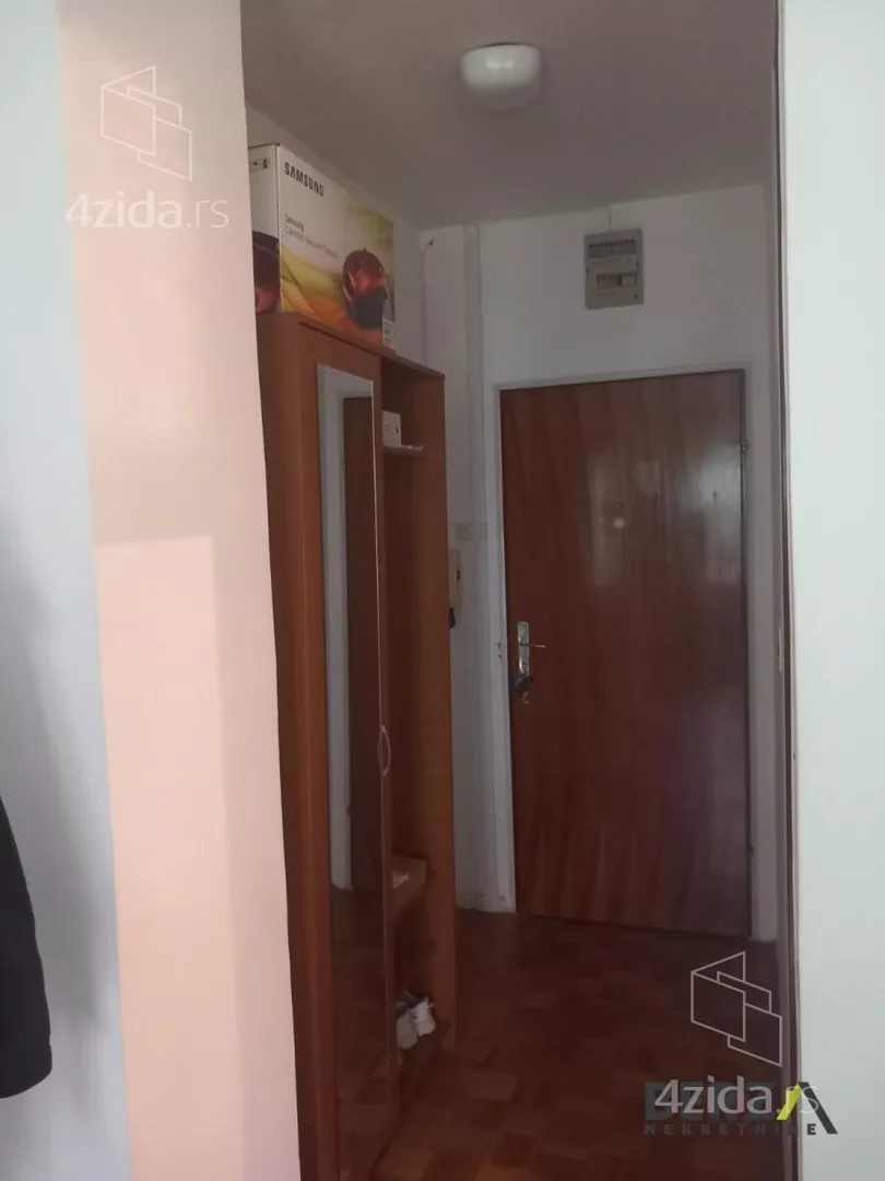 Garsonjera | 4zida