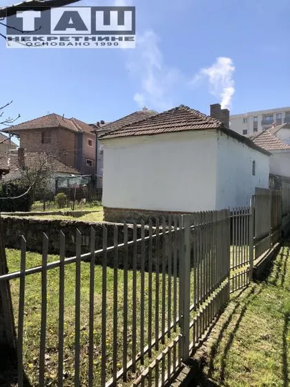 Erdoglija | 4zida.rs