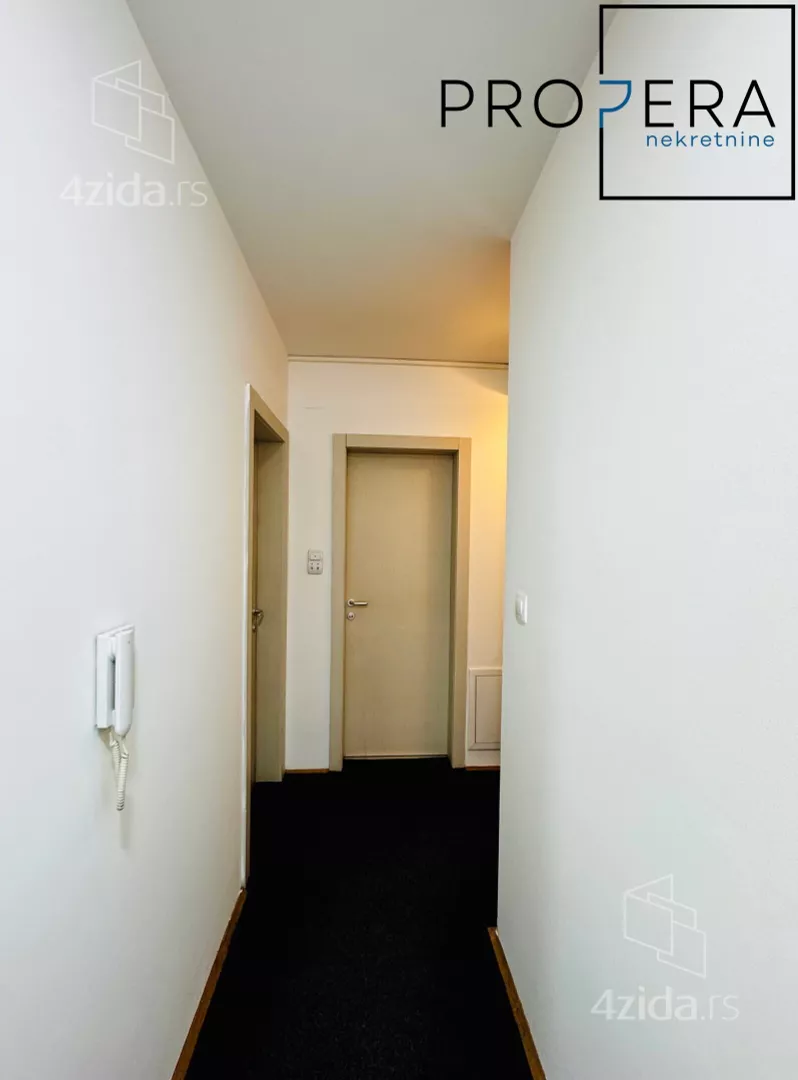 Kancelarija | 4zida