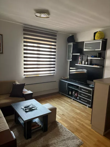 Stefana Prvovenčanog 52 | 4zida.rs