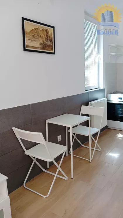 Sretena Mladenovića Mike | 4zida.rs