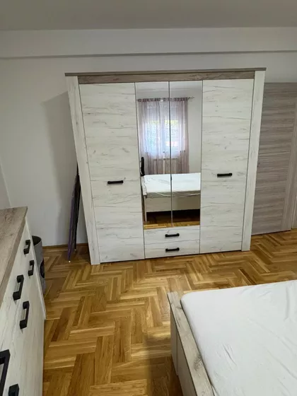 Srpskih Dobrovoljaca 21 | 4zida.rs