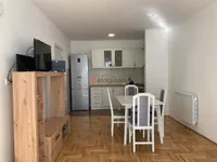 Dom Zdravlja, Medijana, Gradske lokacije, Niš | 4zida.rs