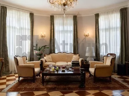 Trg Republike | 4zida.rs
