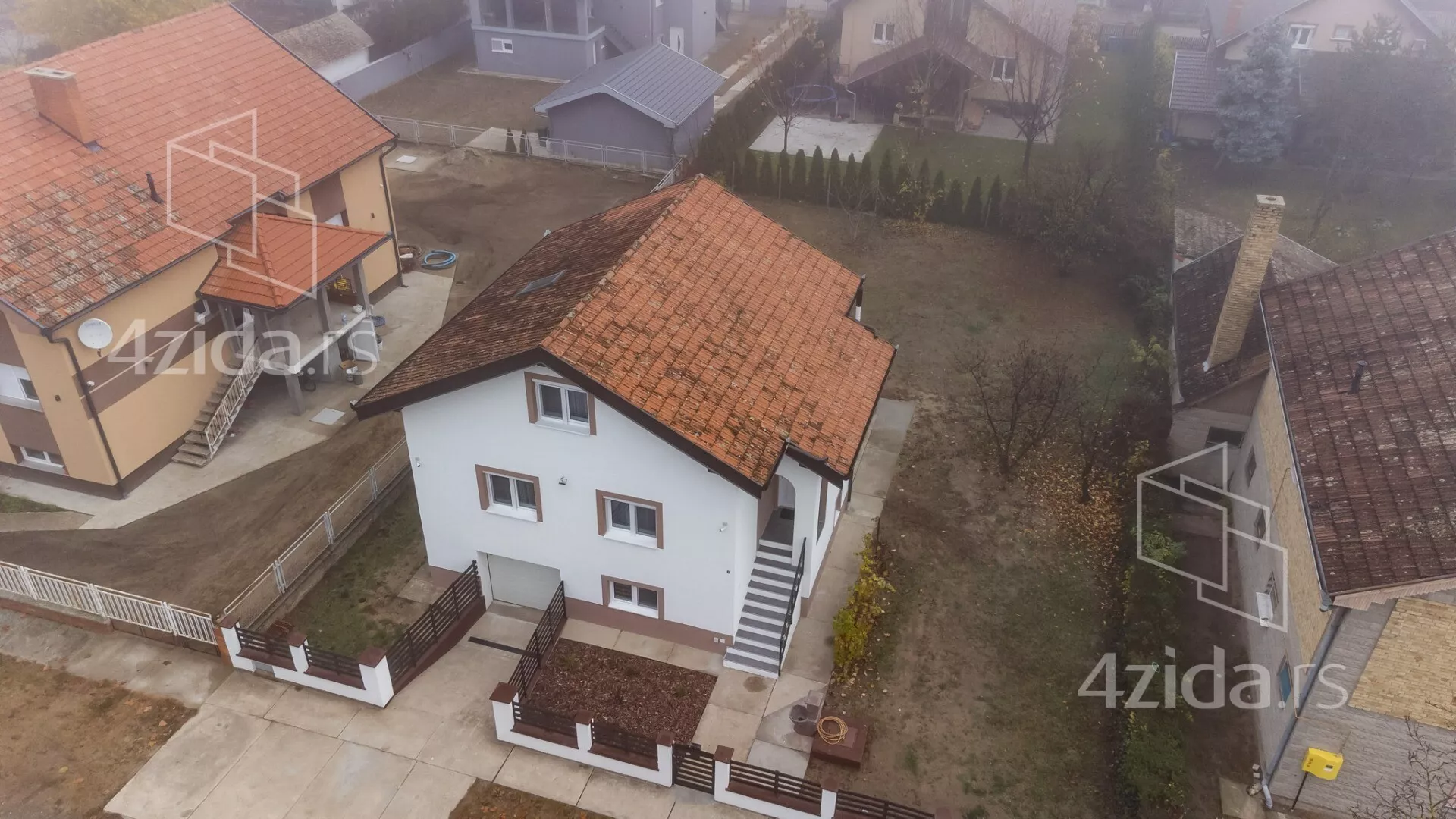 3-etažna kuća | 4zida