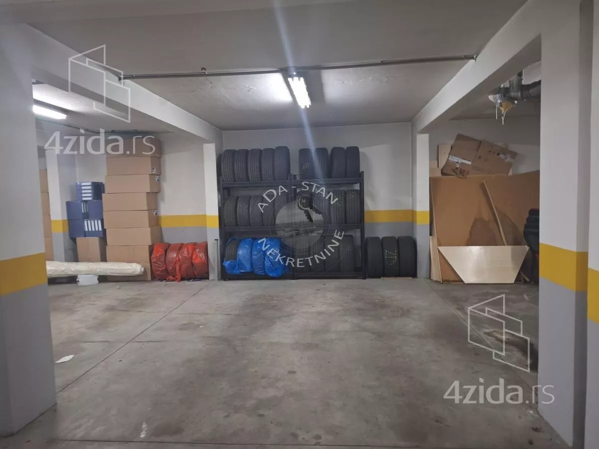 Petosoban stan | 4zida