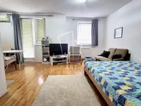 Mirijevo, Okolne lokacije, Žabari | 4zida.rs