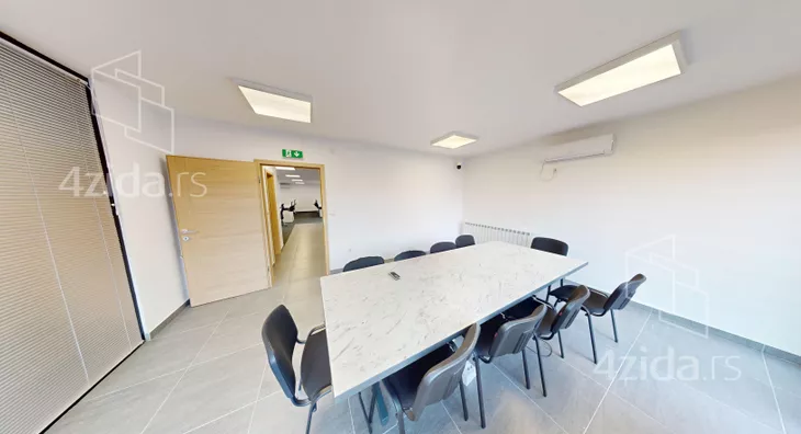 Poslovni prostor | 4zida