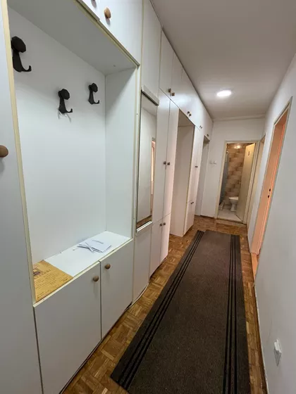 Stevana Divnina Babe | 4zida.rs