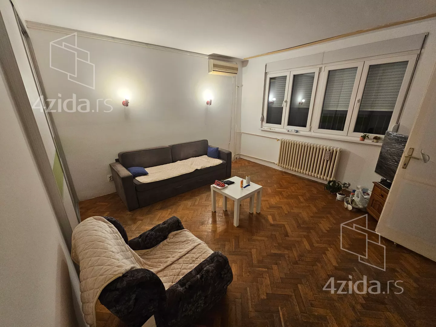 Dvoiposoban stan | 4zida