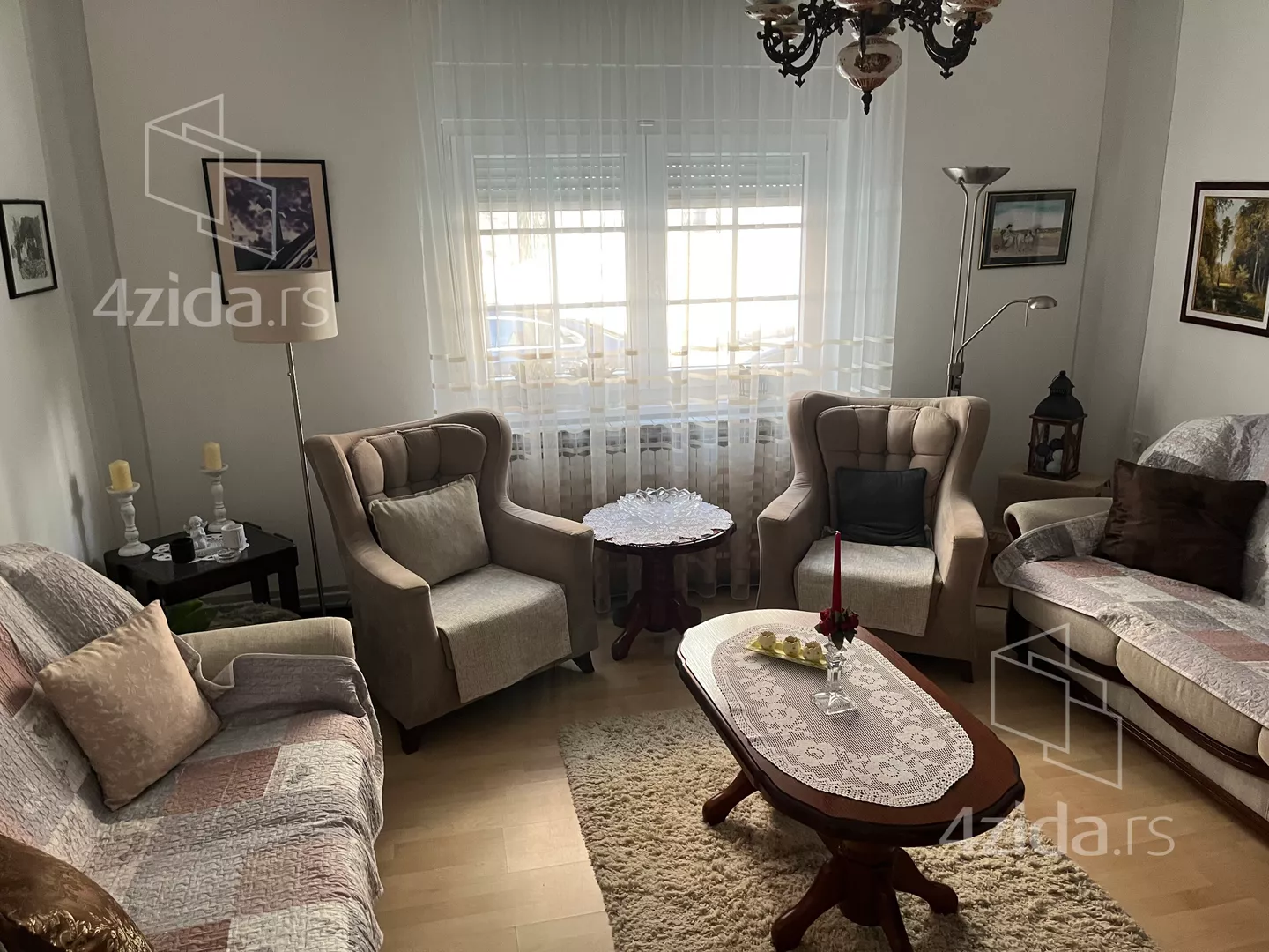 Jednoiposoban stan | 4zida