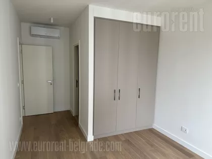 BEOGRAD NA VODI | 4zida.rs