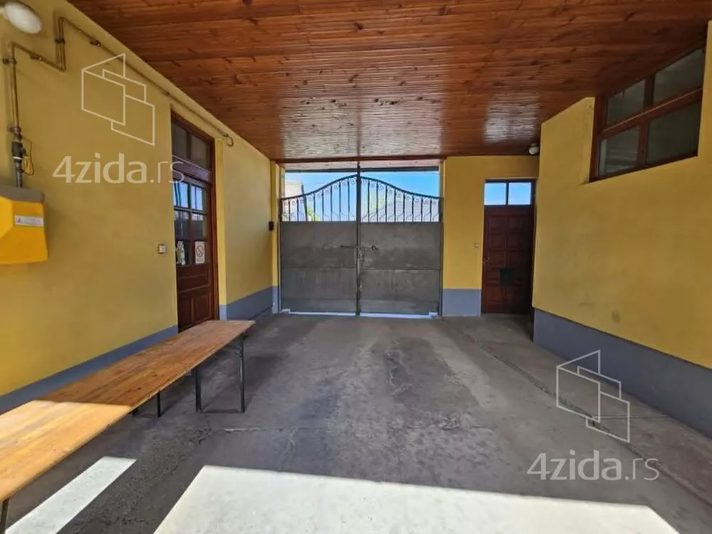 Kuća | 4zida