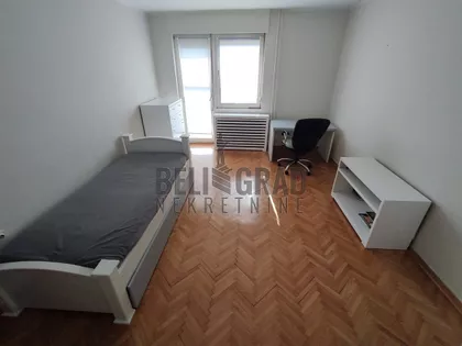 Novi Banovci | 4zida.rs