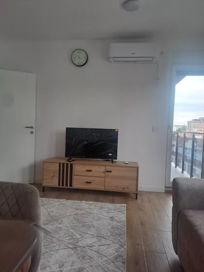 Milovana Gušića 31 | 4zida.rs
