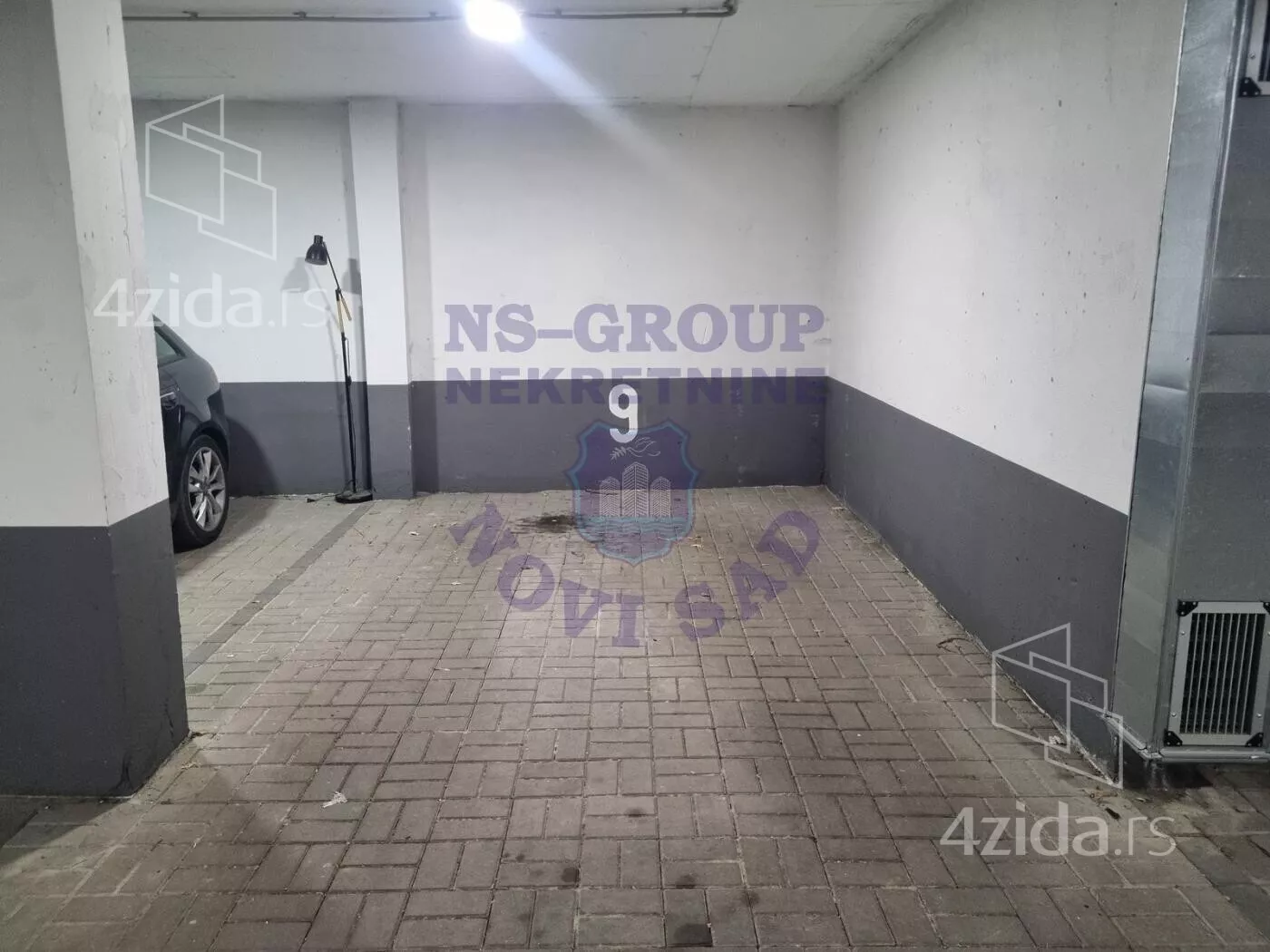 Garaža | 4zida