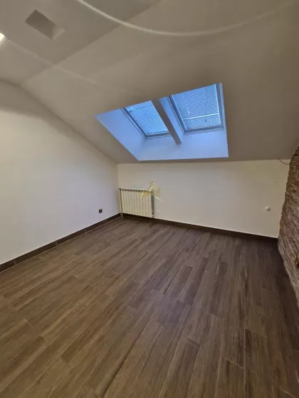 Vašarište | 4zida.rs