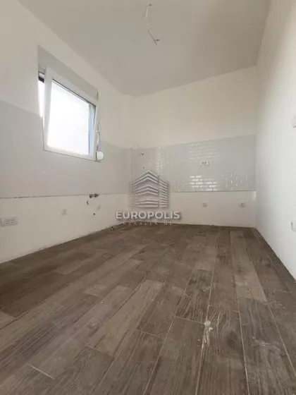 Milenka Pevca | 4zida.rs