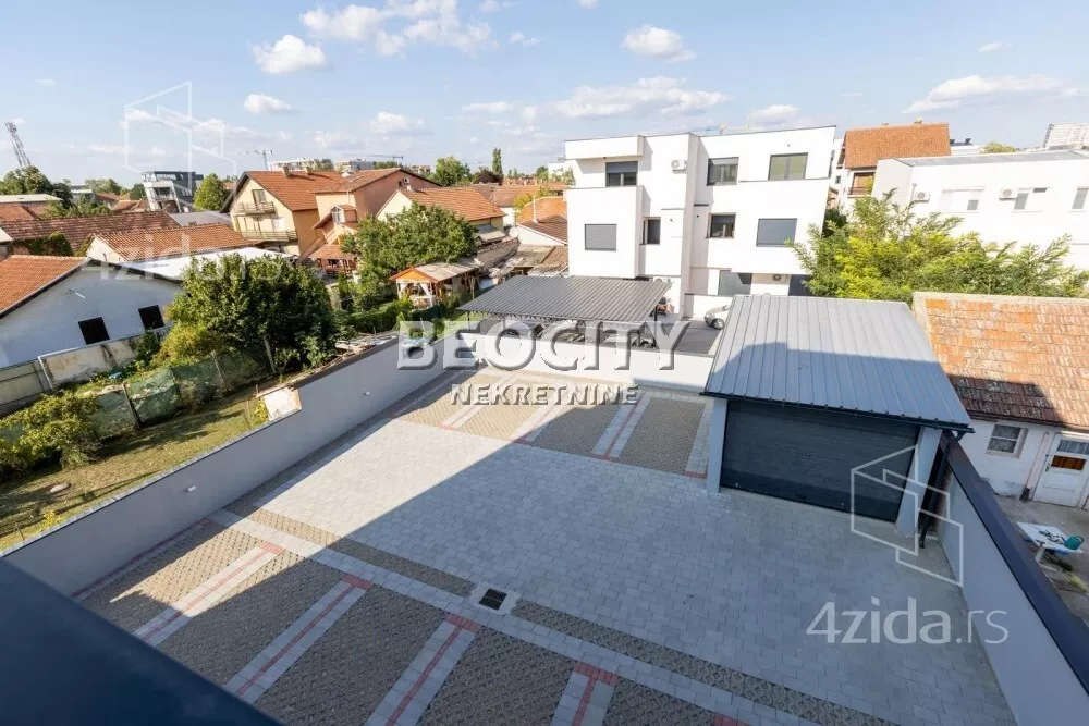 Četvoroiposoban stan | 4zida