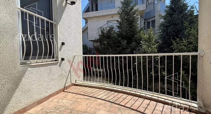 4-etažna kuća | 4zida