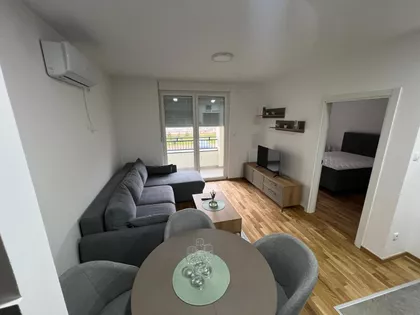 Masarikova 25 | 4zida.rs