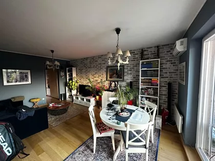 Autokomanda | 4zida.rs