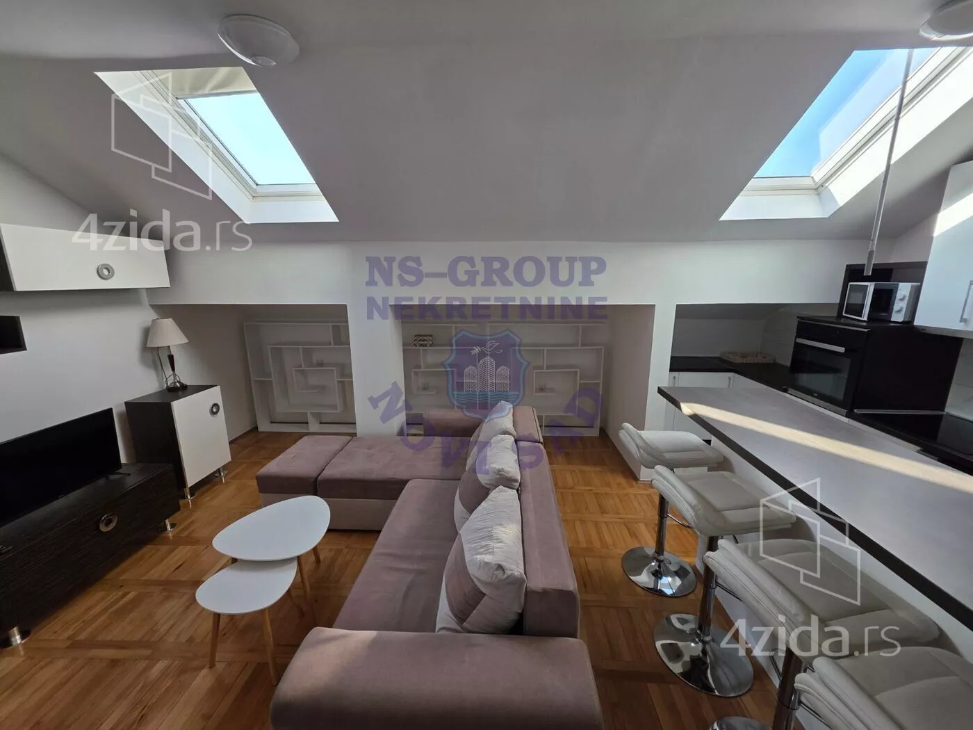 Dvoiposoban stan | 4zida