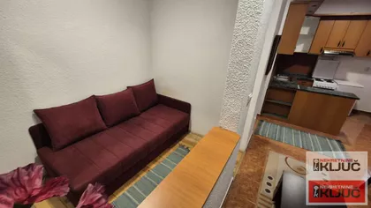 Cara Dušana | 4zida.rs