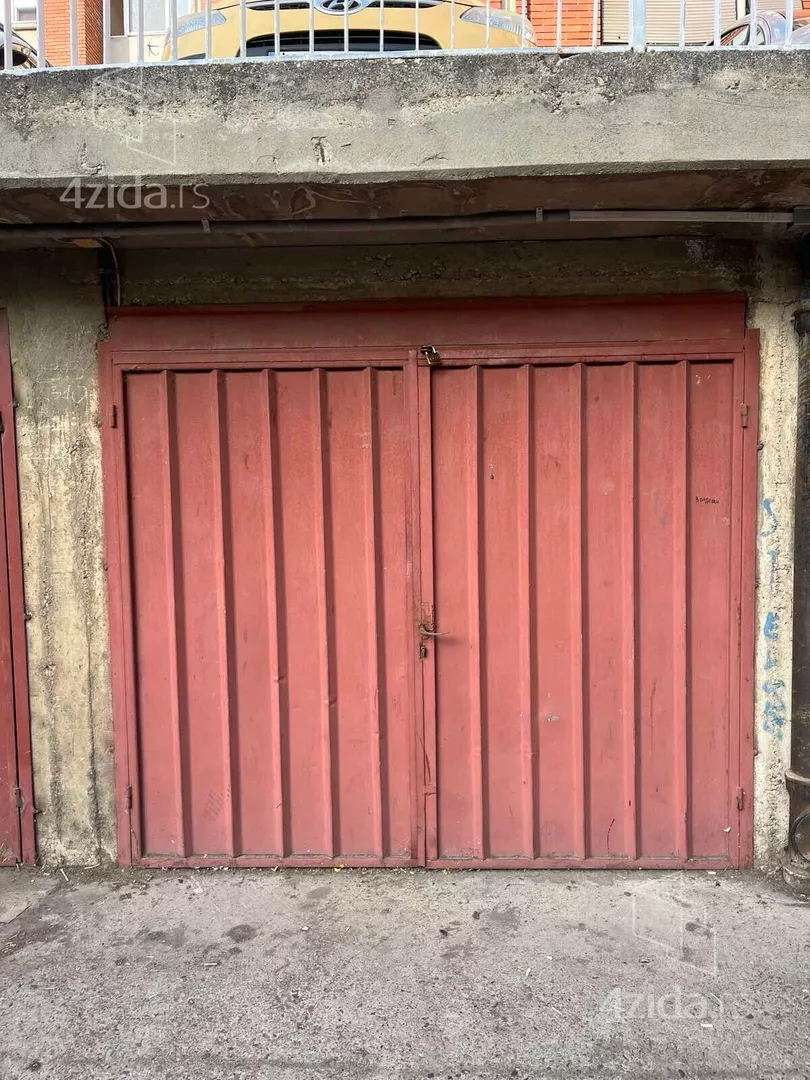 Garaža | 4zida