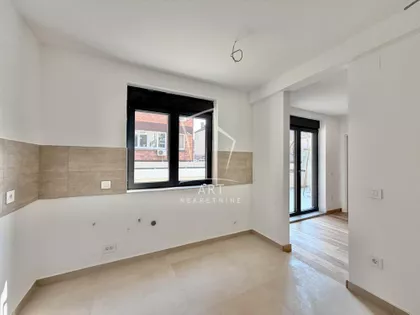 Dragačevska | 4zida.rs